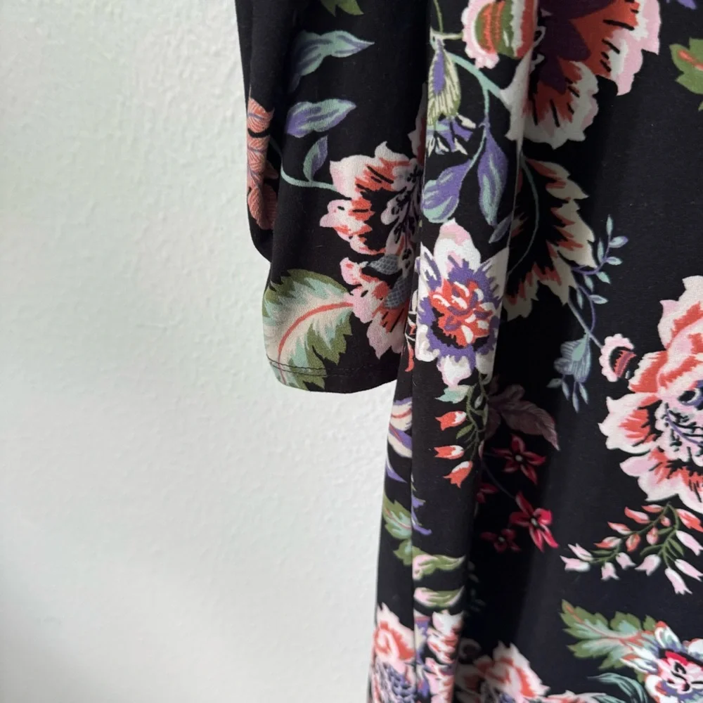 LARA Black Floral Midi Dress - Size Large $15 - Picture 5 of 6